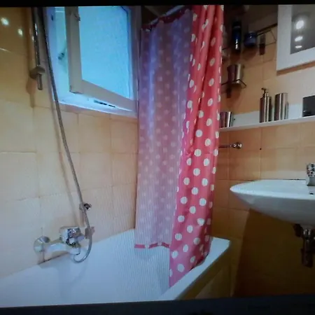 Flora House Апартаменты *